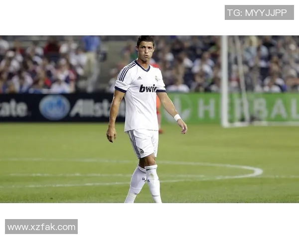 装扮成足球明星的创意指南让你在派对中成为焦点的秘诀与技巧 装扮成足球明星的创意指南让你在派对中成为焦点的秘诀与技巧